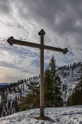 Summit Crosses 548 Summit-Crosses-548.jpg
