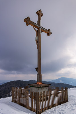 Summit Crosses 567 Summit-Crosses-567.jpg