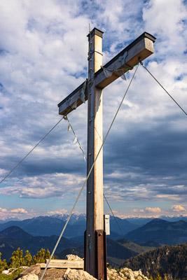 Summit Crosses 577 Summit-Crosses-577.jpg