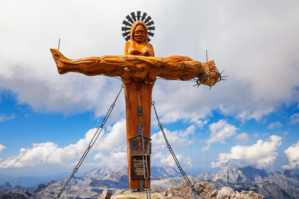 Summit Crosses 594 Summit-Crosses-594.jpg