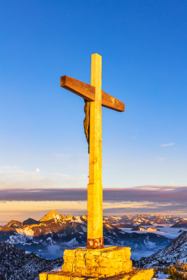 Summit Crosses 628 Summit-Crosses-628.jpg