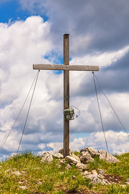 Summit Crosses 663 Summit-Crosses-663.jpg