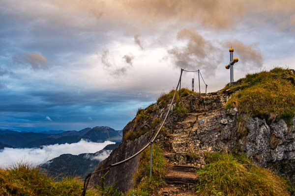 Summit Crosses 681 Summit-Crosses-681.jpg