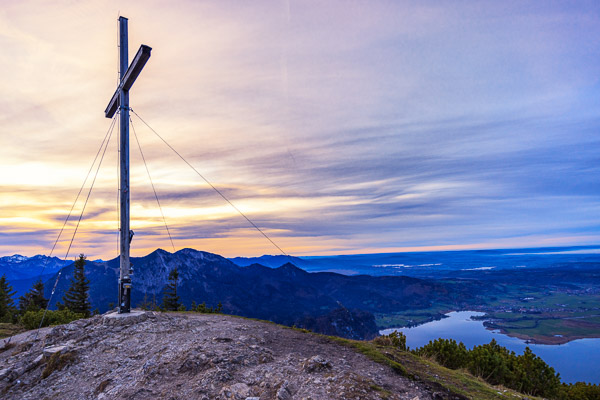 Summit Crosses 688 Summit-Crosses-688.jpg