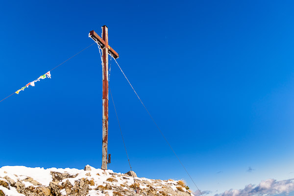 Summit Crosses 691 Summit-Crosses-691.jpg