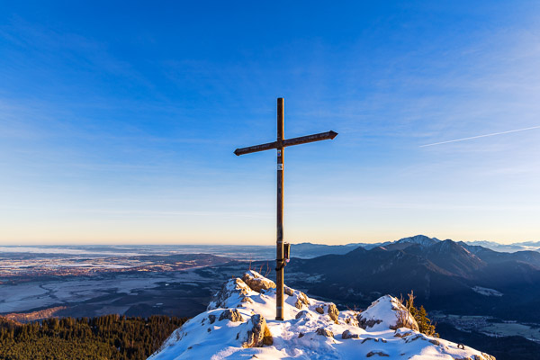 Summit Crosses 692 Summit-Crosses-692.jpg