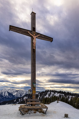Summit-Crosses-706.jpg