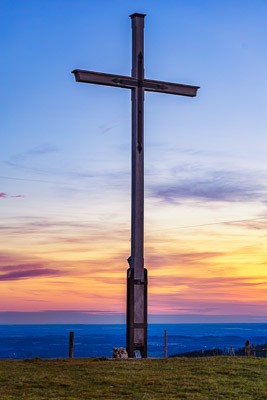 Summit-Crosses-715.jpg