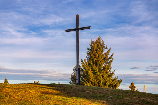 Summit-Crosses-717.jpg