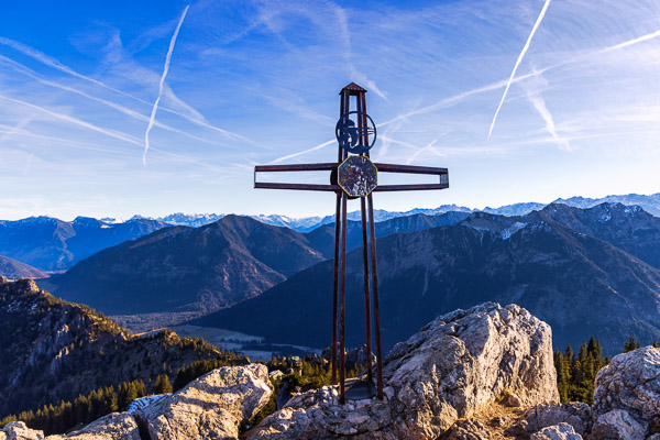 Summit-Crosses-732.jpg