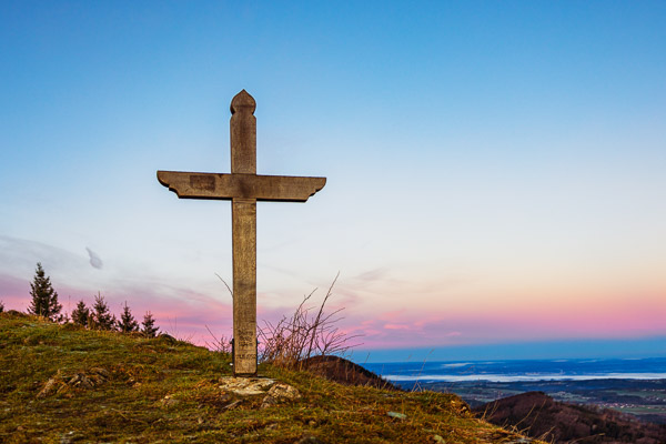 Summit-Crosses-733.jpg
