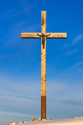 Summit-Crosses-738.jpg