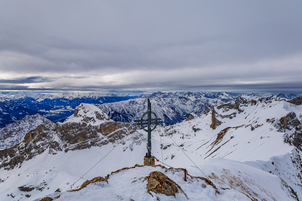 Summit-Crosses-751.jpg