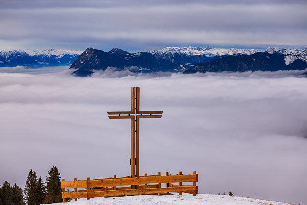 Summit-Crosses-774.jpg