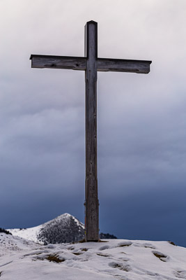 Summit-Crosses-775.jpg