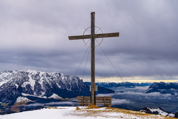 Summit-Crosses-780.jpg