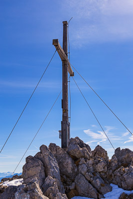 Summit-Crosses-790.jpg