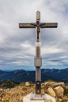Summit-Crosses-803.jpg