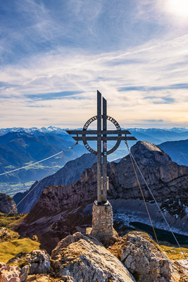 Summit-Crosses-811.jpg