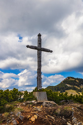 Summit-Crosses-832.jpg