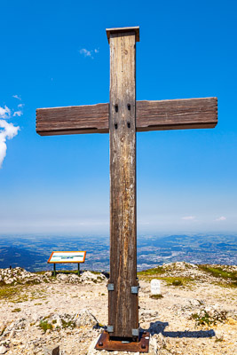 Summit-Crosses-836.jpg