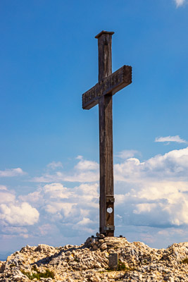 Summit-Crosses-837.jpg