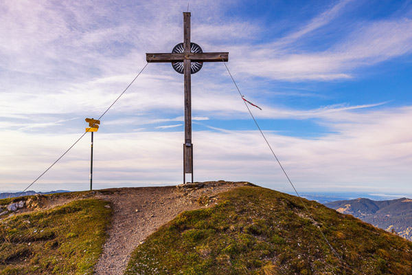 Summit-Crosses-847.jpg
