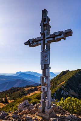 Summit-Crosses-856.jpg