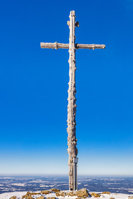 Summit-Crosses-876.jpg