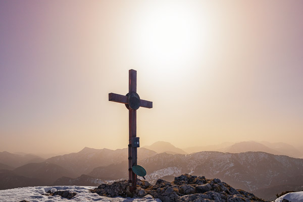 Summit-Crosses-884.jpg