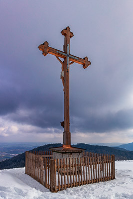 Summit-Crosses-893.jpg