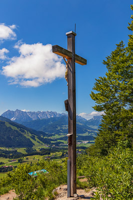 Summit-Crosses-906.jpg