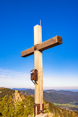 Summit-Crosses-928.jpg