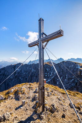 Summit-Crosses-941.jpg