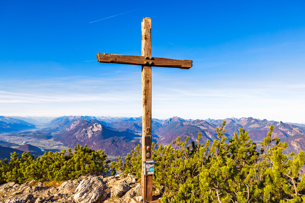 Summit-Crosses-947.jpg