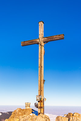 Summit-Crosses-955.jpg