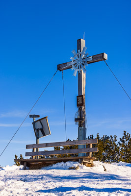 Summit-Crosses-964.jpg