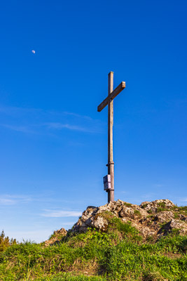 Summit-Crosses-975.jpg