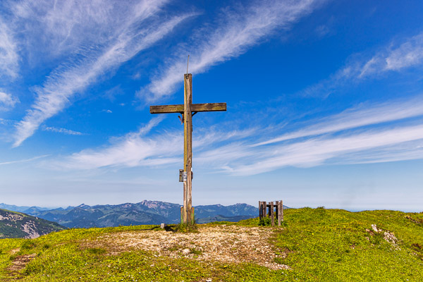 Summit-Crosses-979.jpg