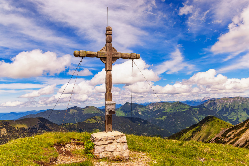 Summit-Crosses-984.jpg