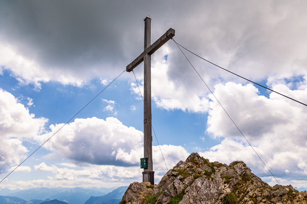 Summit-Crosses-987.jpg
