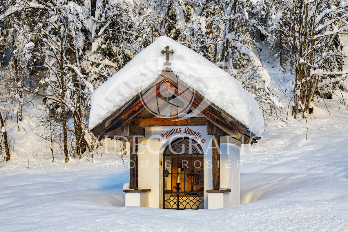 Chapels-and-Hermitages-500.jpg