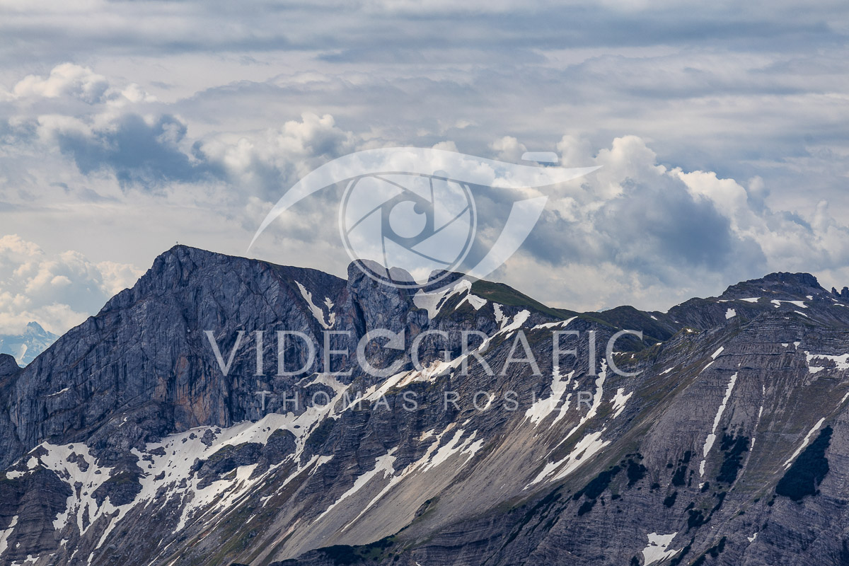 Rofan-Mountain-Range-470.jpg