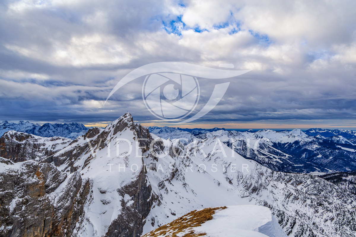 Rofan-Mountain-Range-530.jpg