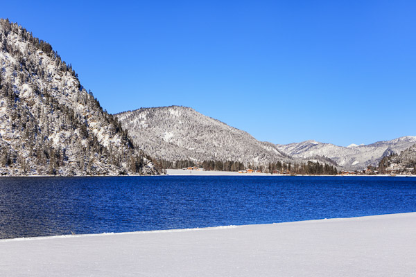 Lake Achensee 054 Lake-Achensee-054.jpg
