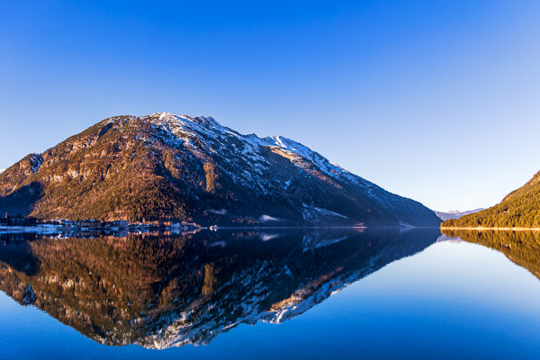 Lake Achensee 153 Lake-Achensee-153.jpg